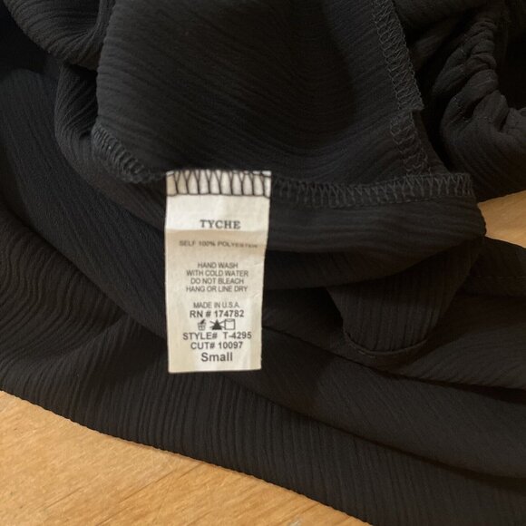 Tyche Black Balloon Sleeve V Neck Womens Blouse Sz S NWT whimseygoth - Picture 10 of 10